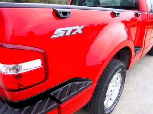 Used 2006 Ford F150 STX image 21