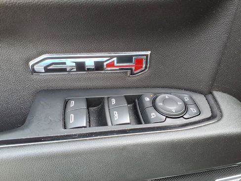Used 2023 GMC Sierra 1500 AT4 w/ AT4 Premium Package AWD/4WD image 14