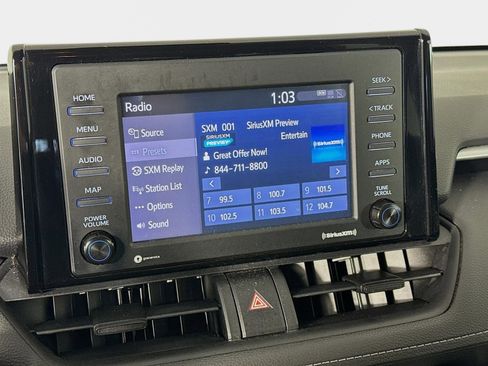 Used 2020 Toyota RAV4 LE image 15