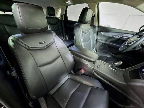Used 2017 Cadillac XT5 Luxury image 29