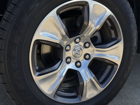 Used 2024 RAM 1500 Laramie image 11