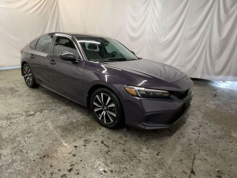 Certified 2024 Honda Civic EX-L image 2