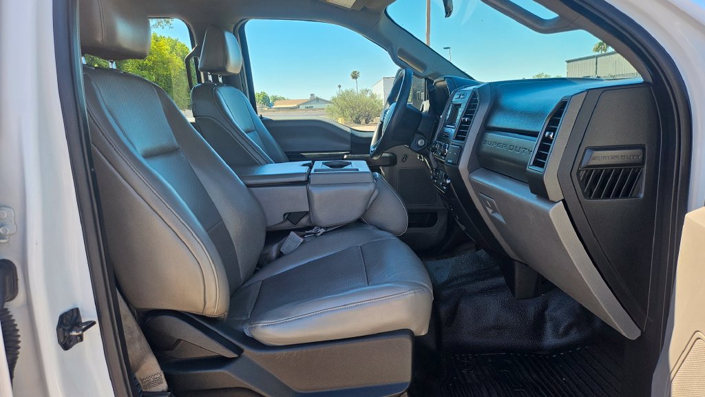 Used 2018 Ford F250 XL w/ Power Equipment Group RWD image 19