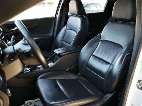 Used 2024 Chevrolet Malibu LT image 21