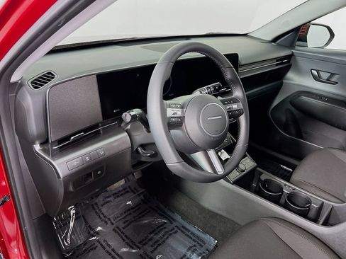 Used 2024 Hyundai Kona SEL w/ Convenience Package AWD/4WD image 8