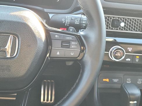 Used 2025 Honda Civic Sport image 27