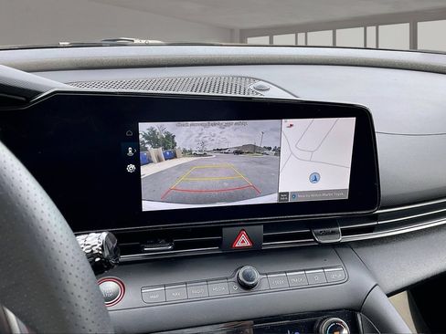 Certified 2025 Hyundai Elantra N Line FWD image 17
