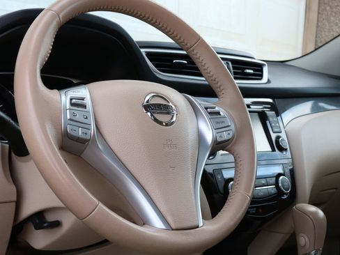 Used 2014 Nissan Rogue SL w/ SL Premium Package AWD/4WD image 19
