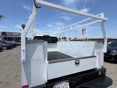 Used 2017 Chevrolet Silverado 2500 W/T RWD image 6