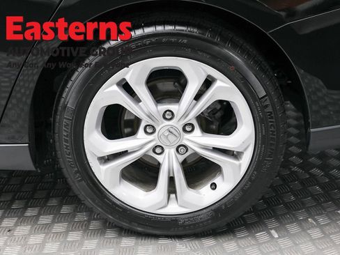 Used 2025 Honda Accord LX image 8