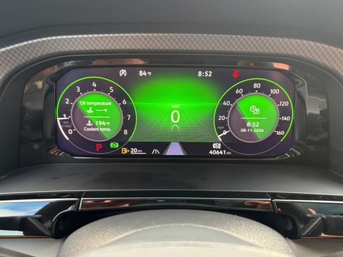 Certified 2024 Volkswagen Atlas Peak Edition SE AWD/4WD image 18