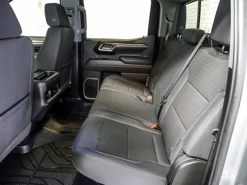 Used 2025 Chevrolet Silverado 1500 RST w/ Convenience Package II AWD/4WD image 14