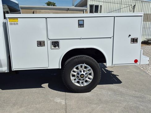 New 2025 Chevrolet Silverado 2500 W/T w/ WT Convenience Package image 6