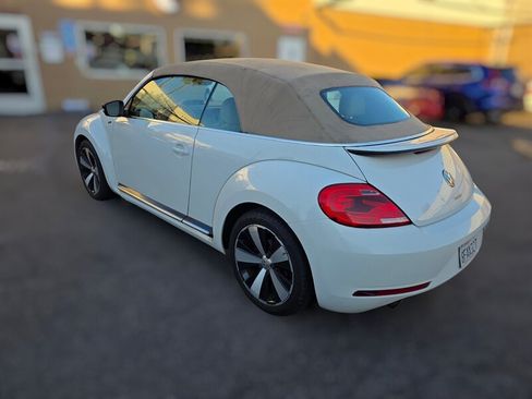 Used 2015 Volkswagen Beetle R-Line FWD image 5