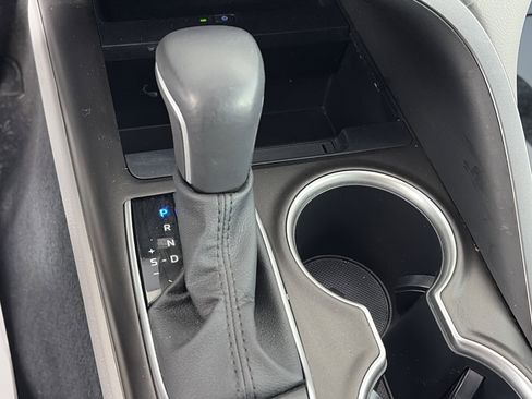 Used 2023 Toyota Camry XLE image 22