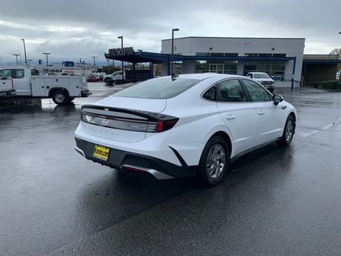 New 2025 Hyundai Sonata SE image 5