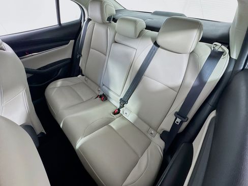 Used 2025 MAZDA MAZDA3 s image 23