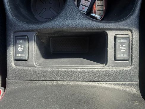 Used 2019 Nissan Rogue SV FWD image 22