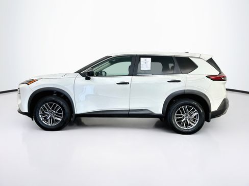 Used 2023 Nissan Rogue S AWD/4WD image 4