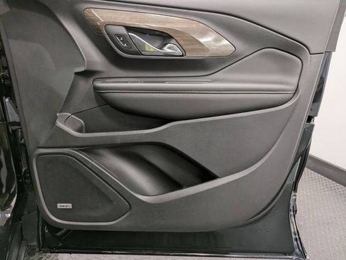 Used 2022 GMC Terrain Denali w/ LPO, Floor Liner Package image 27