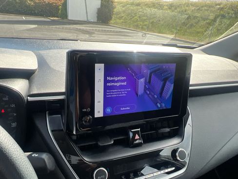 Used 2024 Toyota Corolla LE image 17