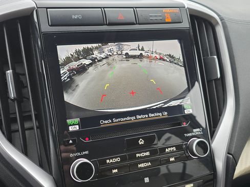 Used 2021 Subaru Ascent Premium w/ Convenience Package image 17