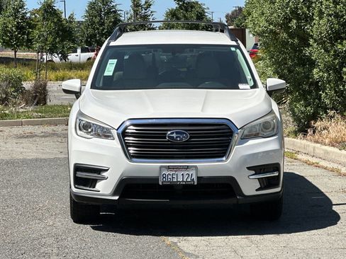 Used 2019 Subaru Ascent Premium w/ Popular Package #3 AWD/4WD image 8