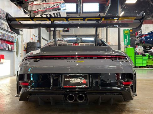 Used 2025 Porsche 911 GT3 RS RWD image 8