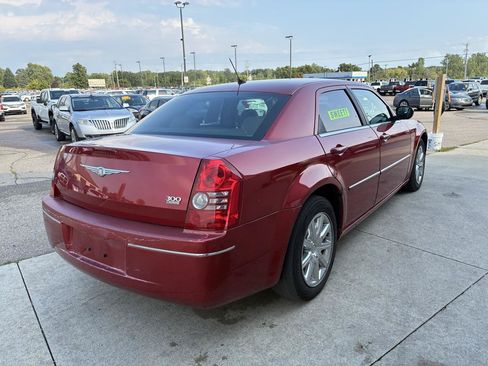 Used 2008 Chrysler 300 Touring RWD image 5