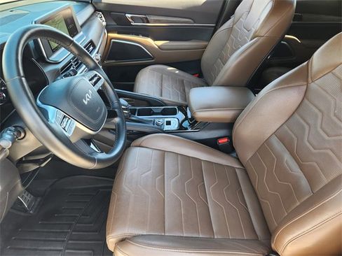 Used 2022 Kia Telluride SX w/ SX Prestige Package image 13