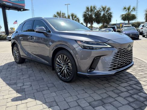 Used 2023 Lexus RX 350 w/ Cold Area Package image 7