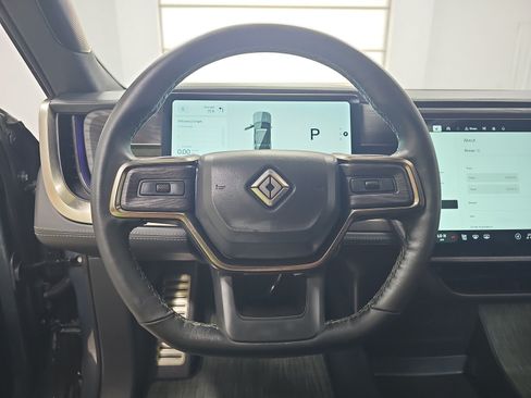 Used 2023 Rivian R1S Adventure AWD/4WD image 28