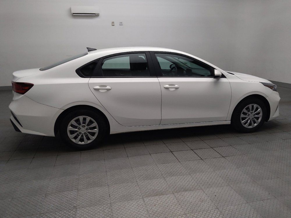 Used 2023 Kia Forte LX FWD image 10