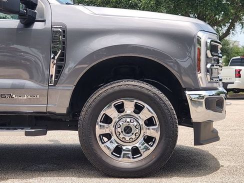 Used 2024 Ford F250 Lariat w/ Chrome Package AWD/4WD image 9