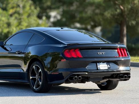 Used 2018 Ford Mustang GT Premium w/ Safe & Smart Package RWD image 43
