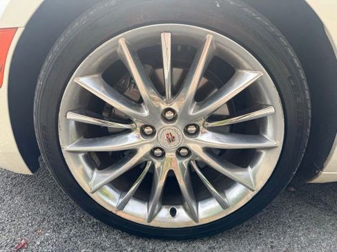 Used 2014 Cadillac XTS Platinum image 9