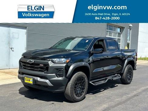 Used 2024 Chevrolet Colorado Trail Boss w/ Advanced Trailering Package AWD/4WD image 1