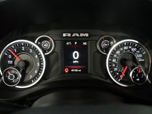 Used 2021 RAM 1500 Big Horn image 11