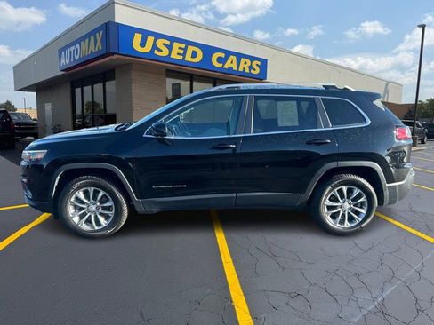 Used 2021 Jeep Cherokee Latitude Lux w/ Comfort/Convenience Group image 8