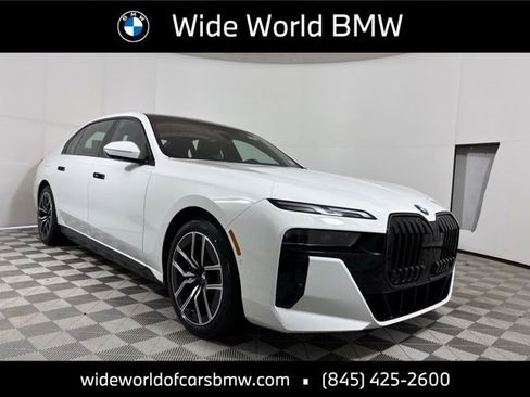 New 2026 BMW i7 xDrive60 image 1