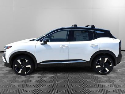 New 2026 Nissan Kicks SR w/ Cold Weather Package
