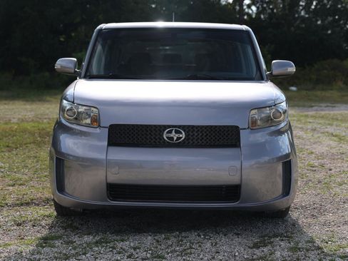 Used 2009 Scion xB FWD image 17