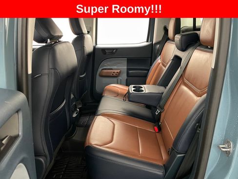 Used 2022 Ford Maverick Lariat w/ Lariat Luxury Package FWD image 8