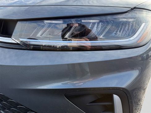 Used 2025 Volkswagen Jetta SE image 22