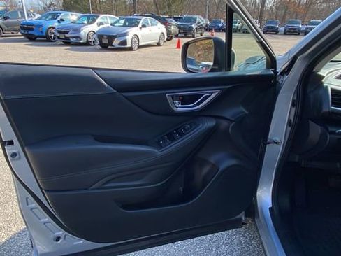Used 2022 Subaru Forester Premium image 17