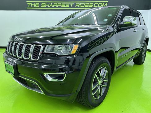 Used 2018 Jeep Grand Cherokee Limited AWD/4WD image 5