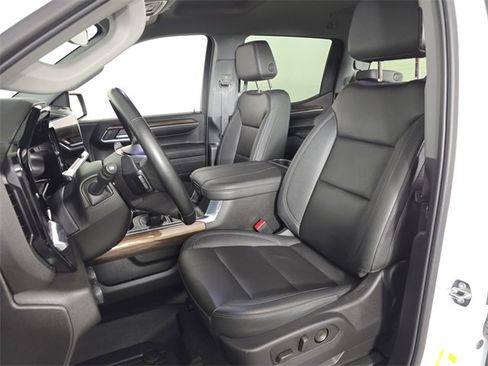 Used 2023 Chevrolet Silverado 1500 RST image 21