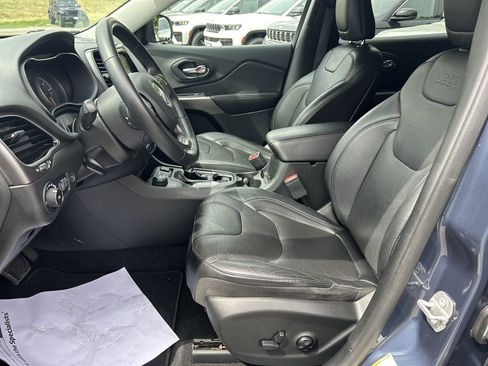 Certified 2019 Jeep Cherokee Limited AWD/4WD image 22