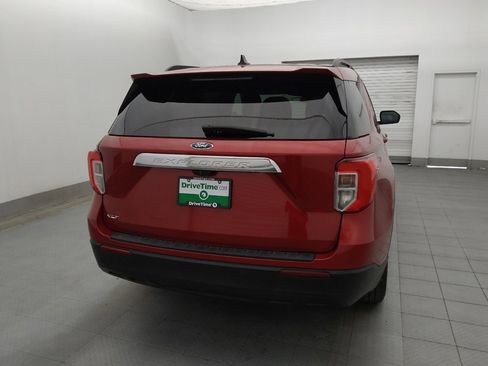Used 2021 Ford Explorer XLT RWD image 7