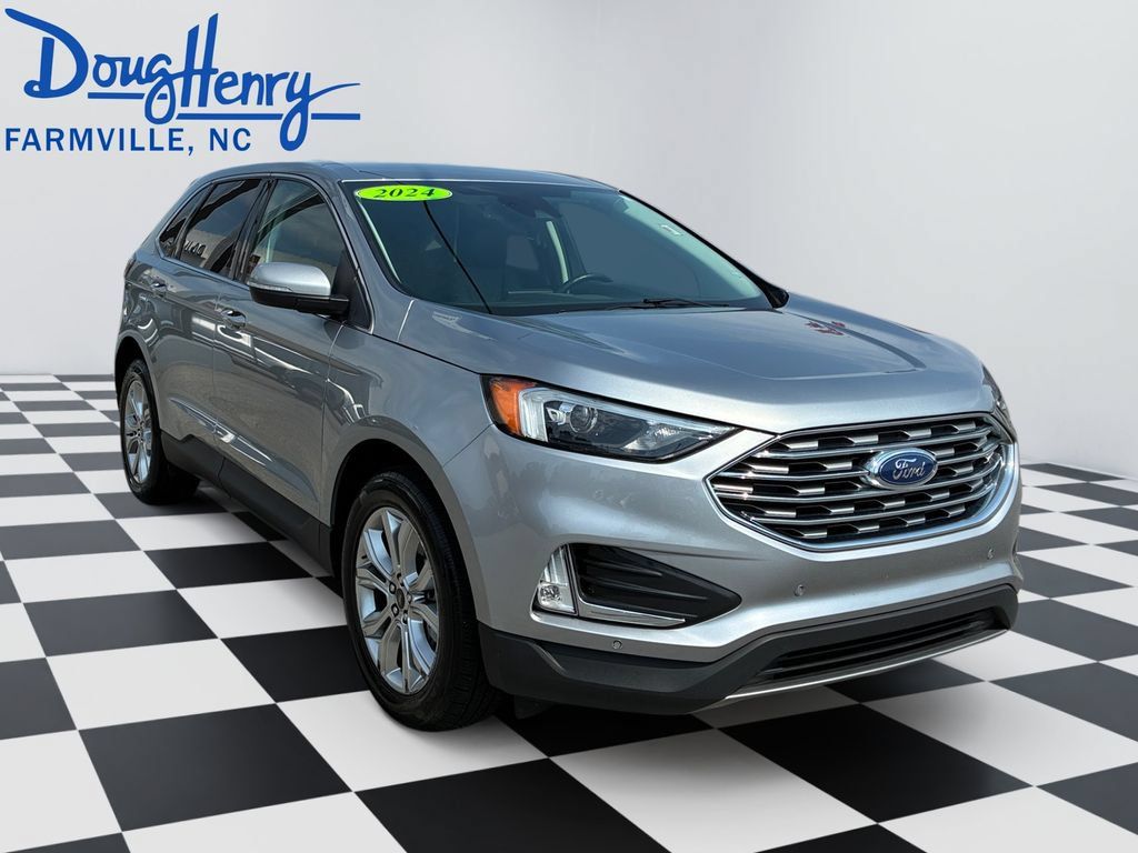 Used 2024 Ford Edge Titanium AWD/4WD image 7